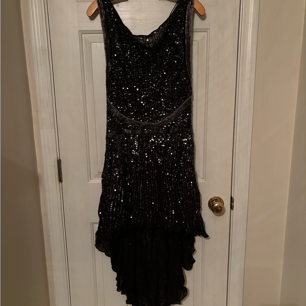 Black / Noir Size 4 Free People Rowan’s LED Dress.